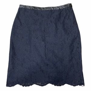 C. Wonder Black Lace Pencil Skirt Size 4